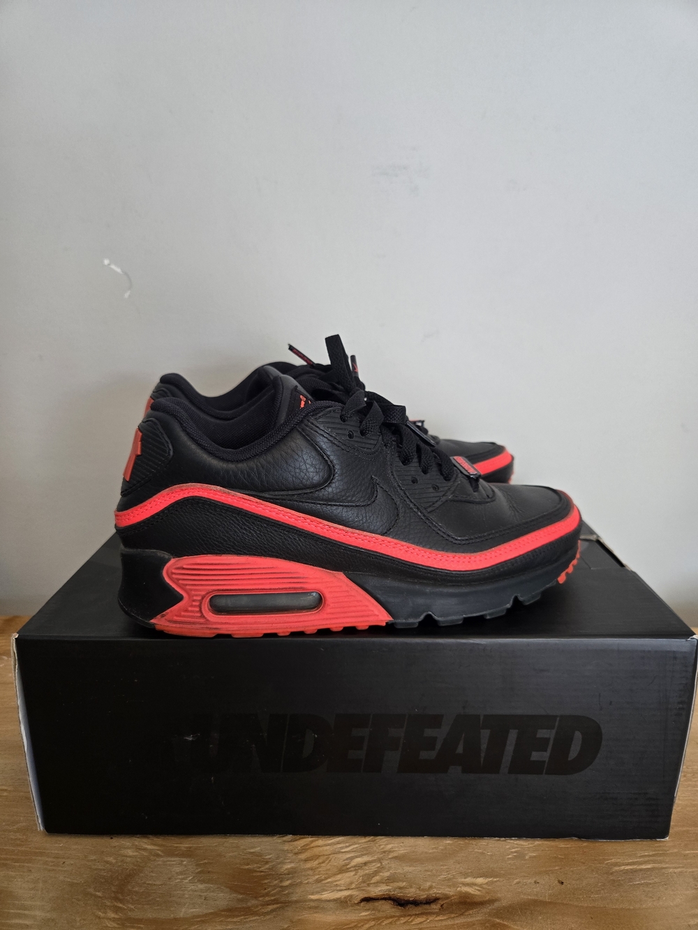 Undefeated x Nike Air Max 90 Black Solar Red - Men's 6 - Women's 7.5